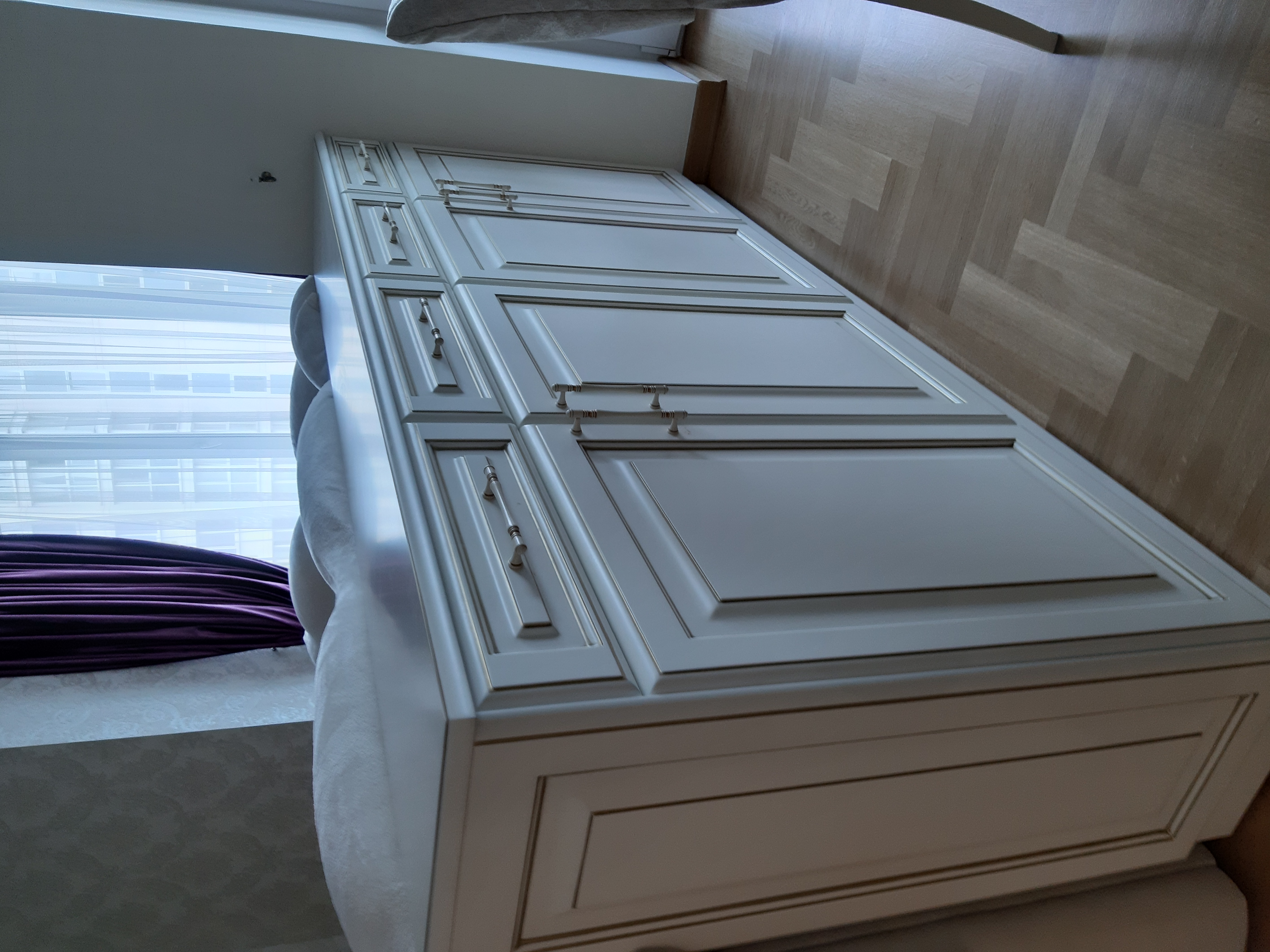 Комоды и тумбы Комоды и тумбы